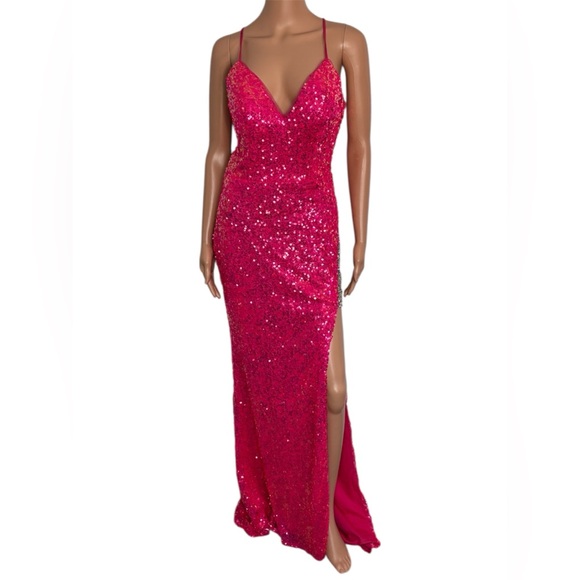 New CLARISSE Iridescent Fuchsia Sequin Gown Size 6 - Picture 2 of 10
